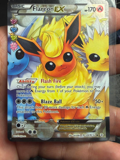 Pokemon Card- Flareon EX (Full Art) Generations: Radiant Collection #RC28/RC32 MP